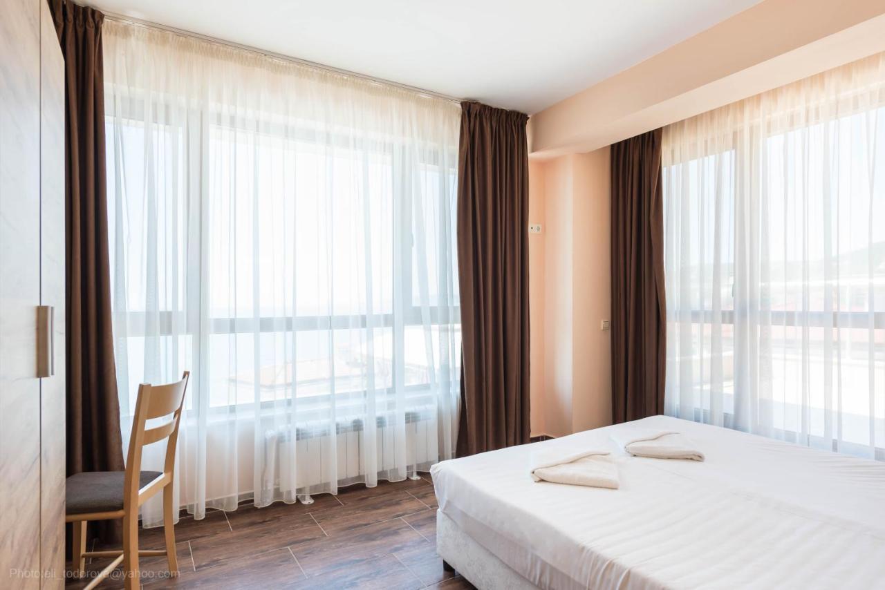 Balchik Sea View Apartments In Princess Residence Экстерьер фото