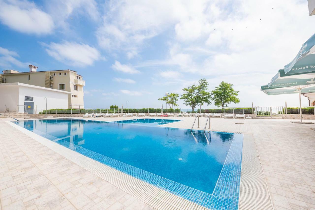 Balchik Sea View Apartments In Princess Residence Экстерьер фото